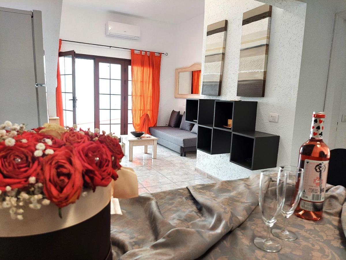 Blanca New Apartment 2 Bedrooms 아데제 외부 사진